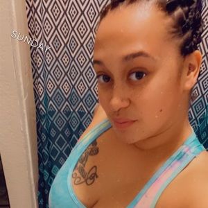 Meet your Posher, Latisha